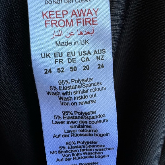 NWT BOOHOO women’s Plus Velvet Scoop Neck Bodysuit black size 20 Made in UK - Picture 6 of 6